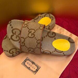 Gucci Beige Monogram Slides unisex